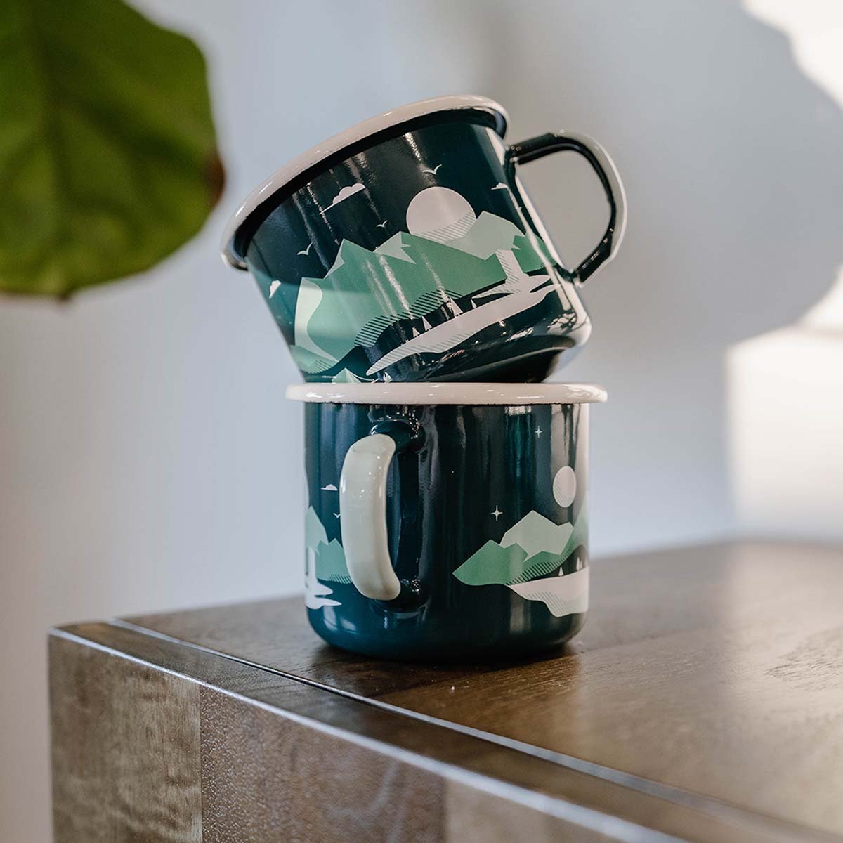 home-carousel-ascent-mugs-stacked